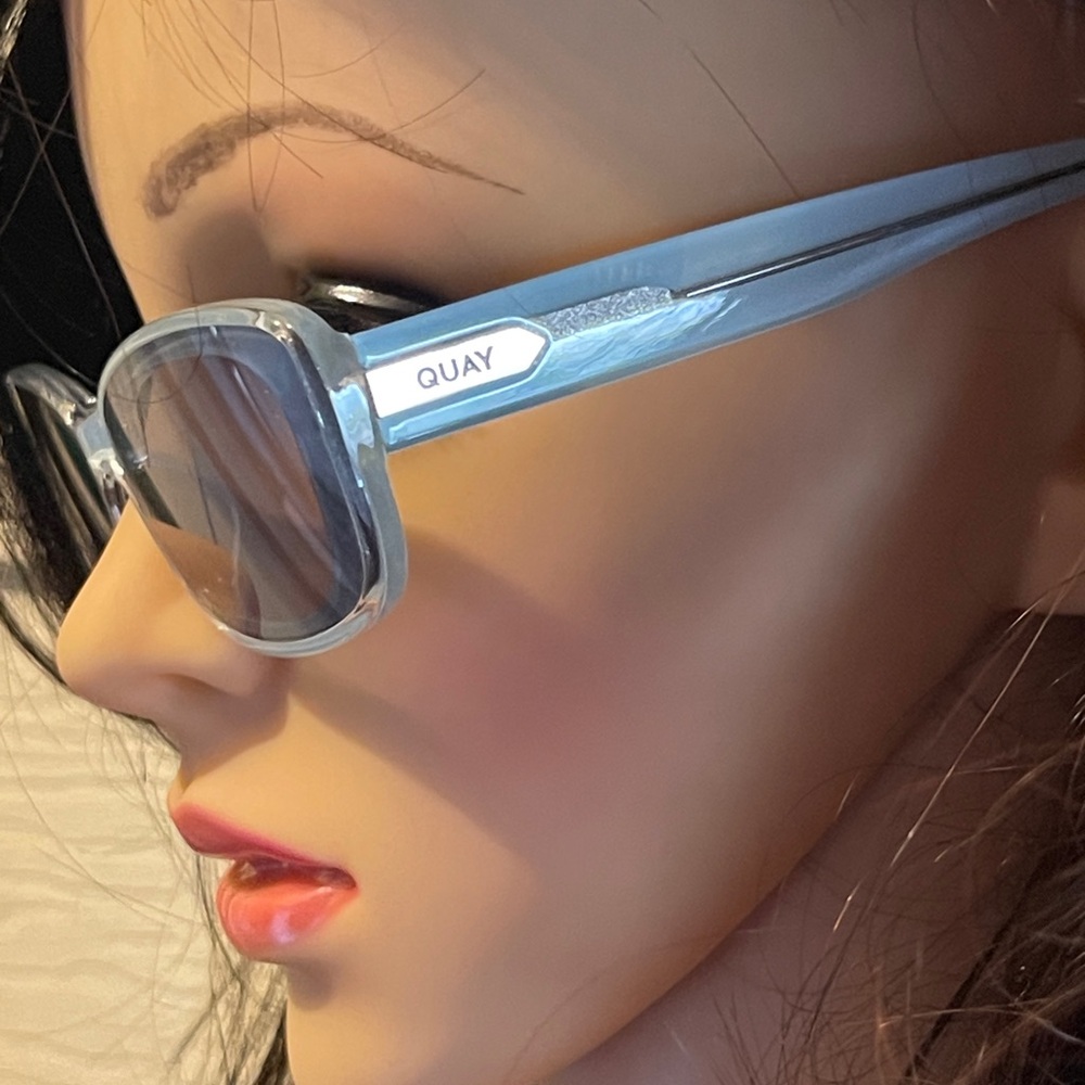 QUAY AUSTRALIA Vibe Check Sunglasses In Mint 62-13-145 - Picture 7 of 16